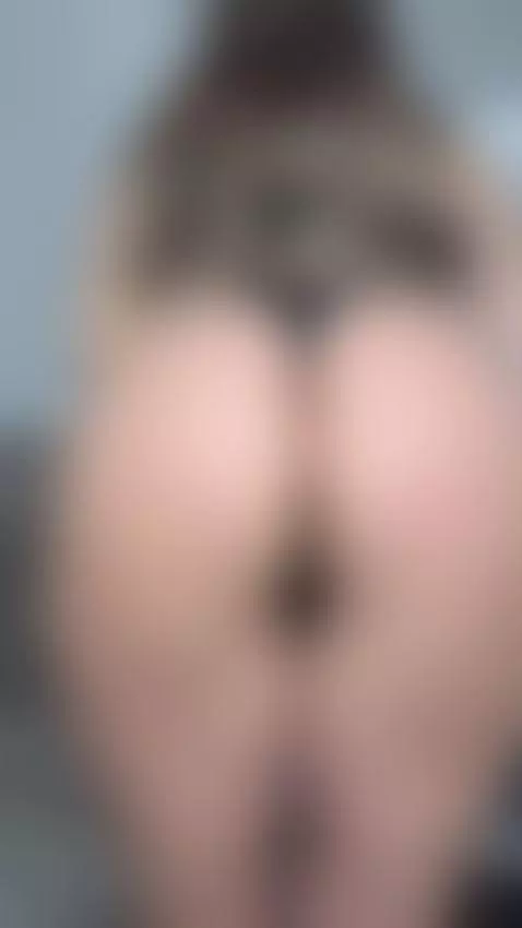 love it when you're behind🤭 by wowjennifer