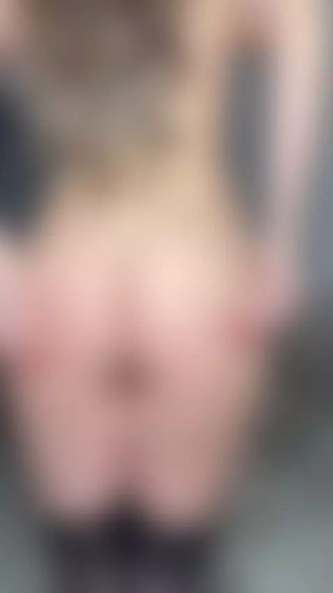 Do you want to spank mom's big ass?🍑 by wowjennifer