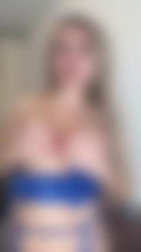 I love showing off my big tits at 40🍒 by wowjennifer