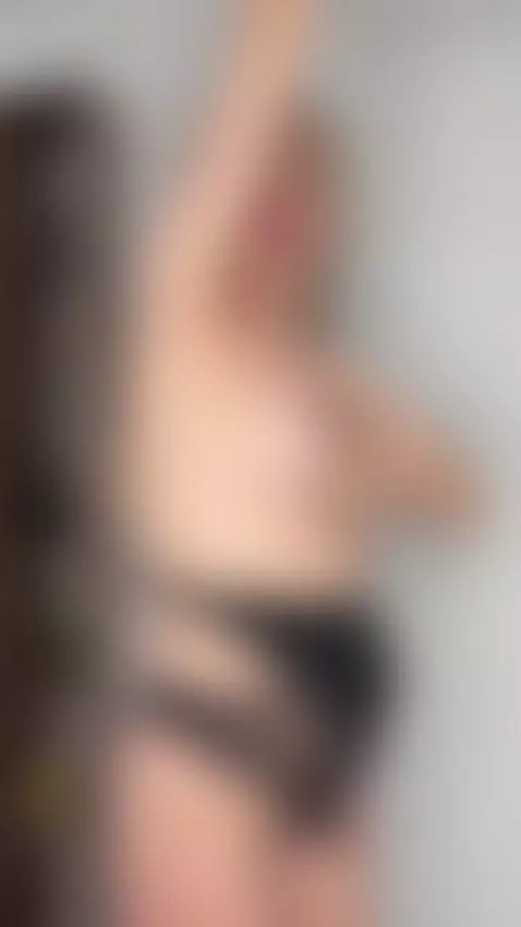 lick my pits till you forget my tits🍒 by wowjennifer