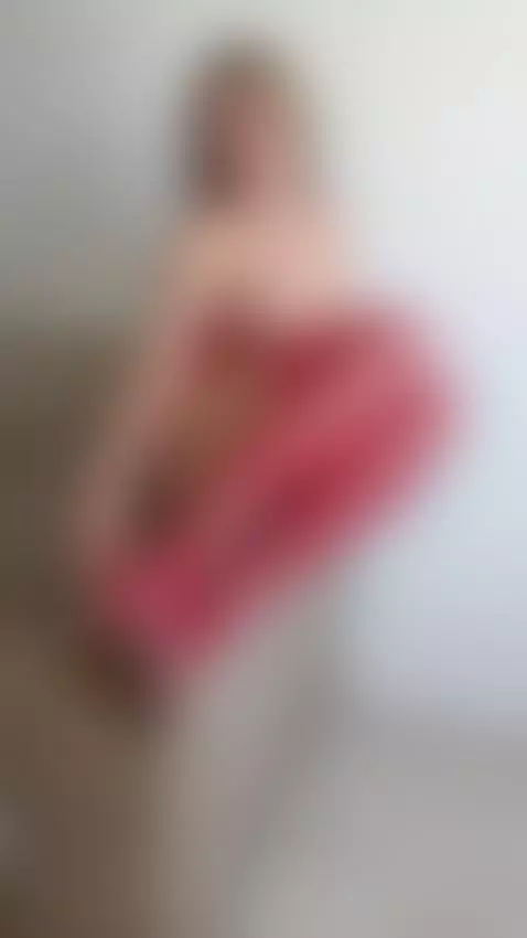 take off those heels and lick my feet, more footjob on my OF... by wowjennifer