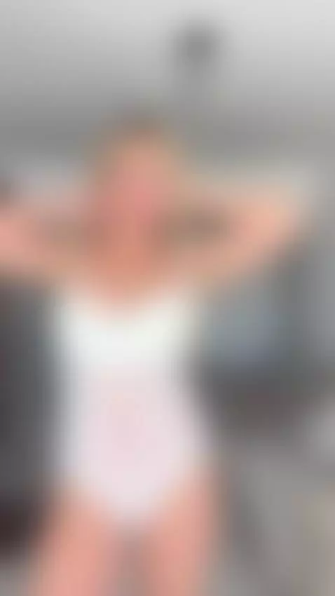 Wanna watch me tease you?🤭🤍 by wowjennifer