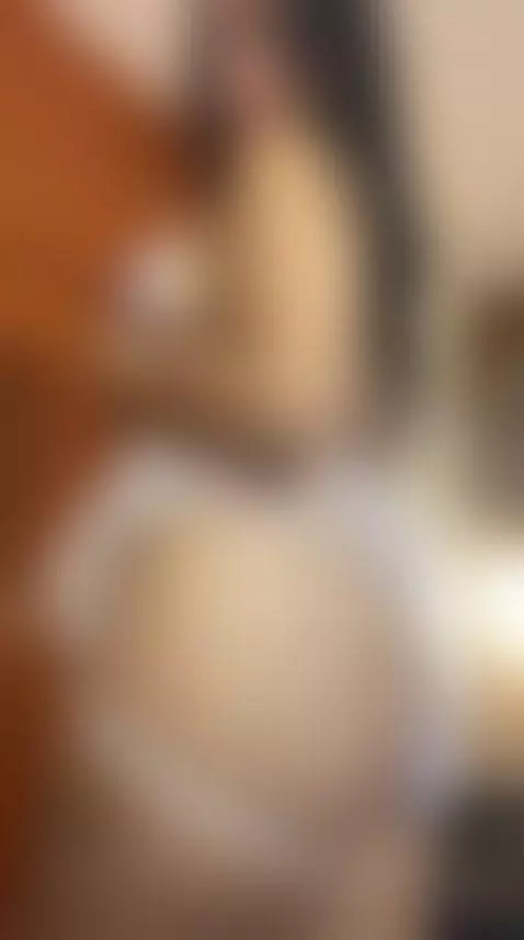 in lingerie so you treat me like a bitch 🍑 by emma-visconti