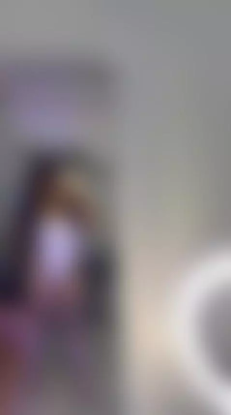 your favorite girl by miaa-rosse