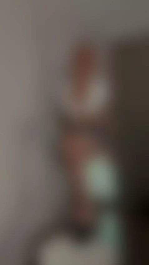 Hello hottie 💋 See what you like? My OnlyFans has tons more ... by alexanoirr