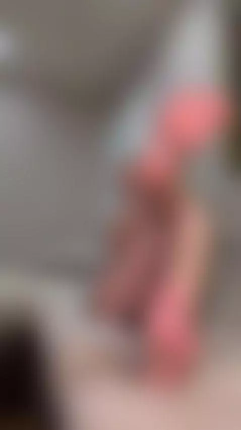 Hello hottie 💋 See what you like? My OnlyFans has tons more ... by alexanoirr