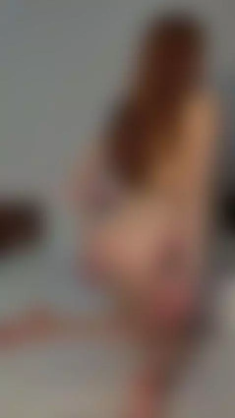 Imagine this… but closer. That’s my OF 💋 by alexanoirr