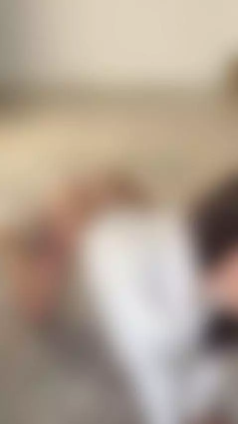 Pretty enough to catch your eye, sexy enough to keep it by alexanoirr