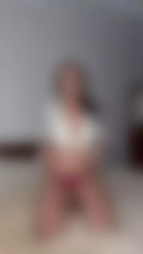 My sexy body is waiting for your touch by alexanoirr