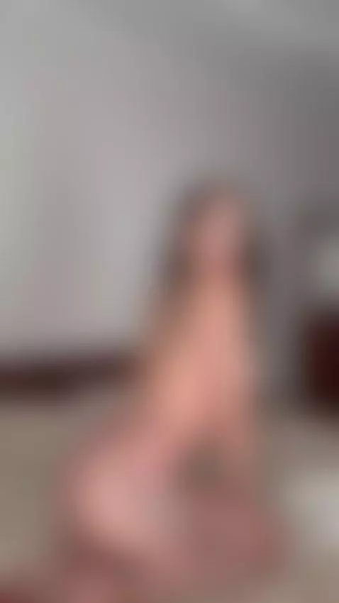 Can you help me not get bored at home alone? by alexanoirr