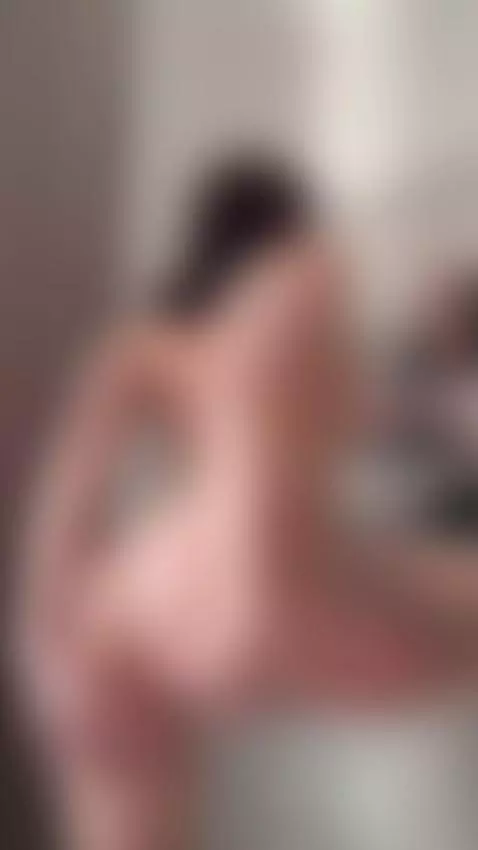 If you like tight pussies then you gonna absolutely love to ... by alexanoirr