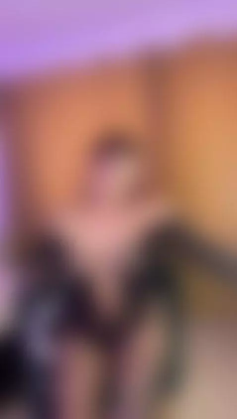 I want you to bounce my tits by venusdelingh