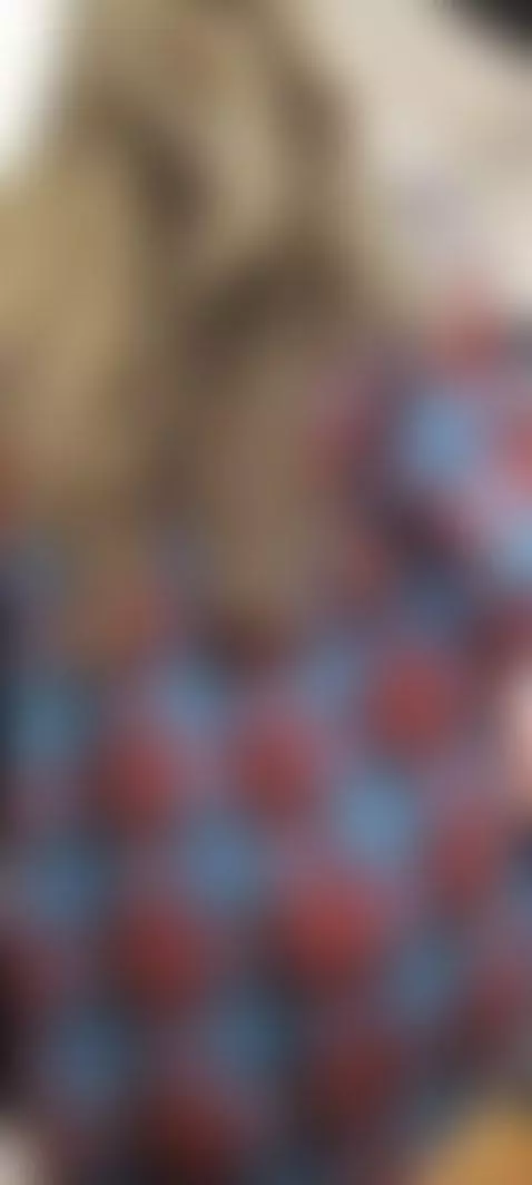 Come get your pre-Christmas gift! 
im online by lianngrace