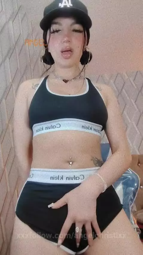 18, natural, bigass by angelchristixx