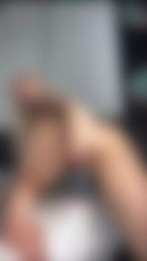 I show just enough here. The rest is premium 😉 by chlloekinky