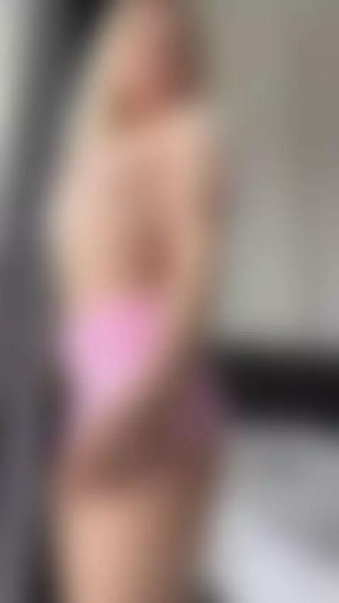 It’s not just content, it’s an experience 😏 by chlloekinky