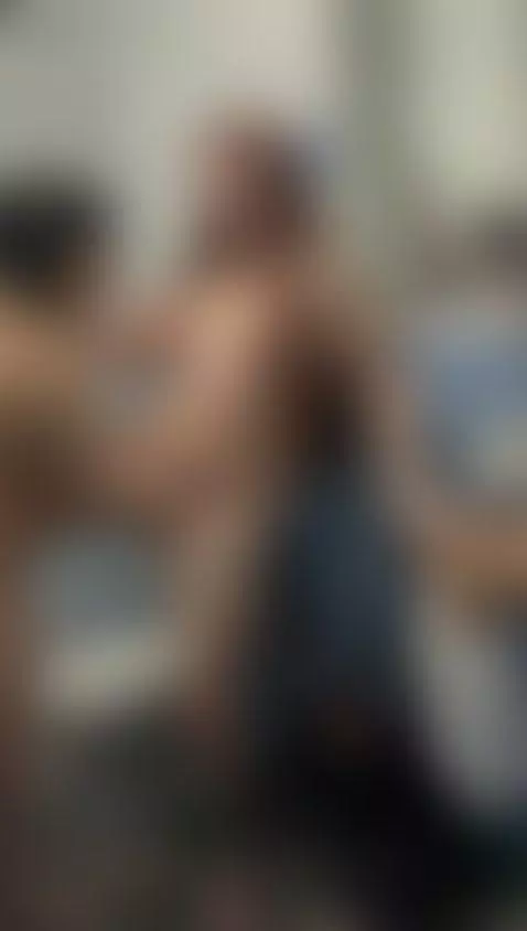 My girlfriend masturbates me hard in the bathroom. by scarlettvex