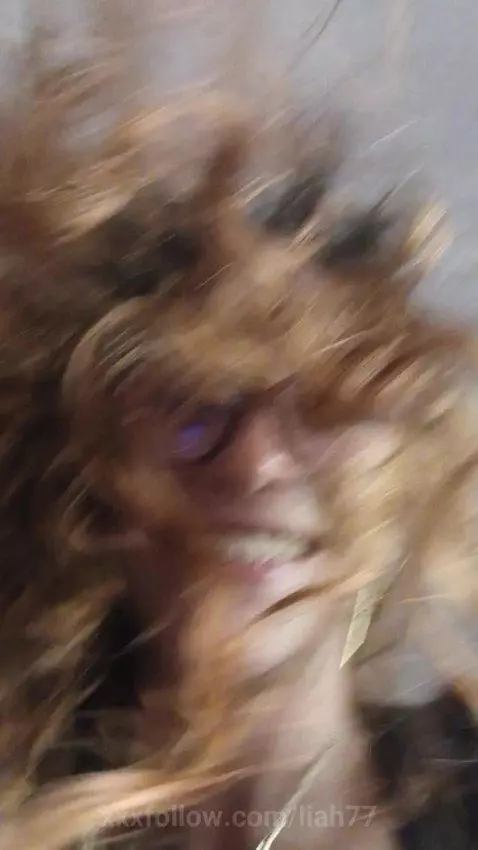 squirting as a fountain by liah77