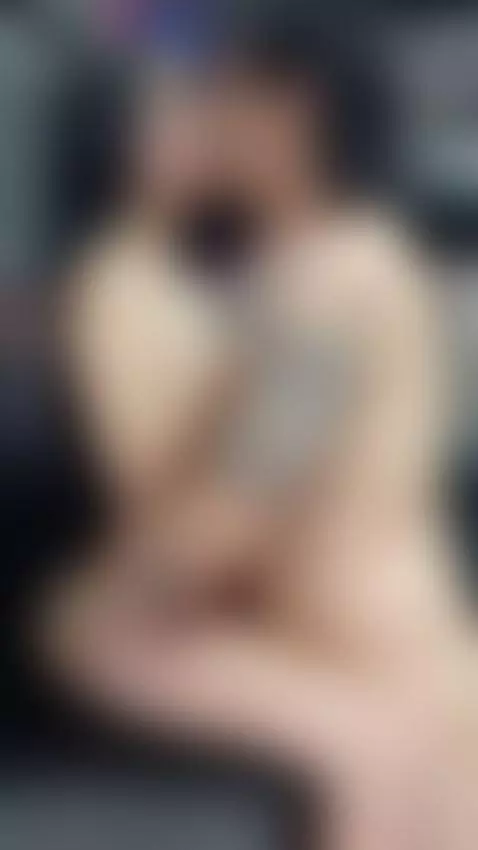 Check our link you can find us live, don't forget to follow ... by mafe-sebastian