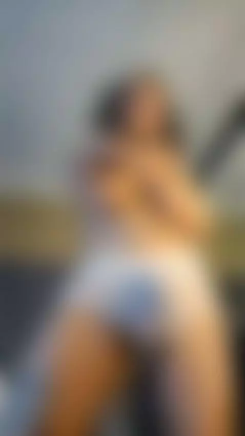 Did you see all my tattoos_? by bossdominator