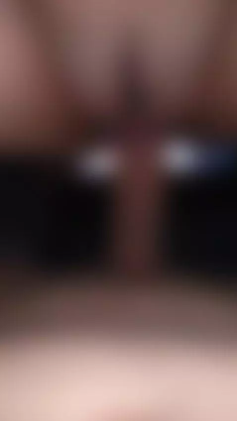 unos ricos sentones 😋 by gameoftwo