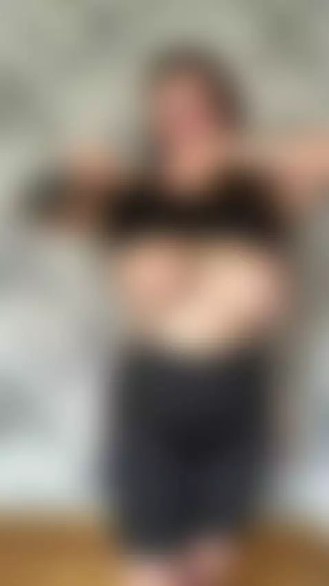 Short tease: naughty moment. Want more? Tap my profile by bettybong