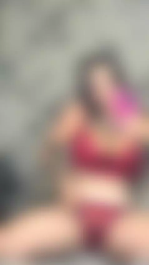 Hot clip — intense and ready. Watch full content on my page by bettybong