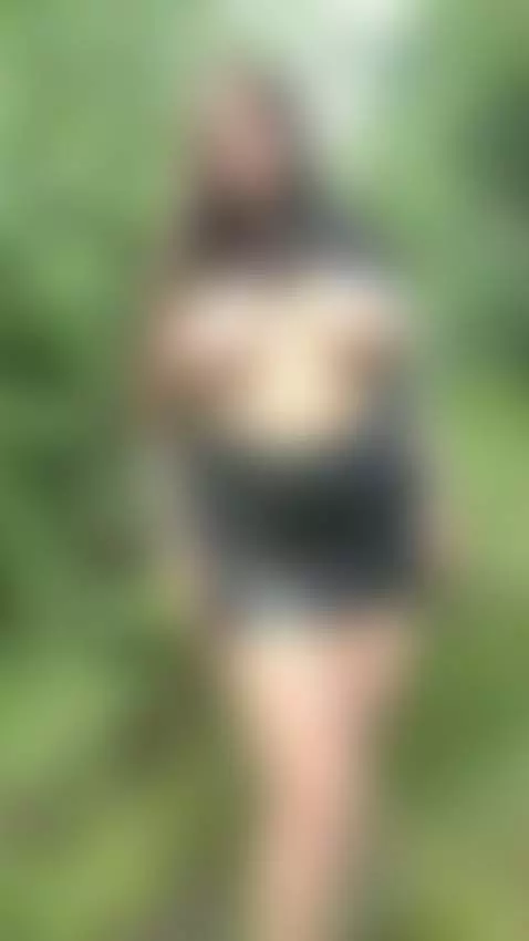 Short tease: naughty moment. Want more? Tap my profile by bettybong