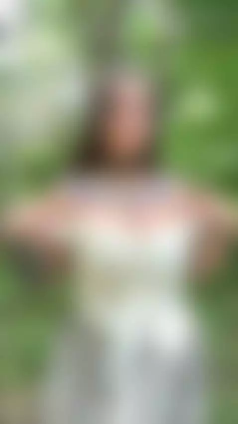 Short tease: sultry moment. Want more? Tap my profile by bettybong