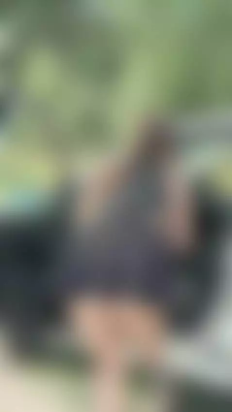 Hot clip — sultry and ready. Watch full content on my page by bettybong