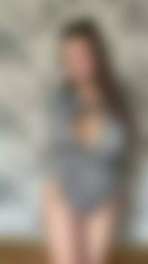 18+ Curvy nude striptease: big tits, juicy ass revealed. by bettybong