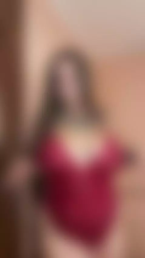 18+ Tattooed hottie's massive tits in sexy red lace. by bettybong