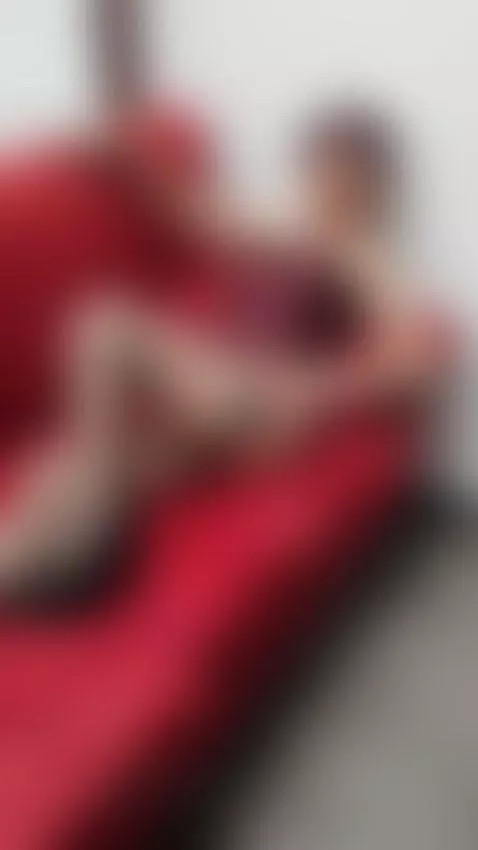 💖 I'm live and looking forward to playing... come into my ro... by trinityy-dss