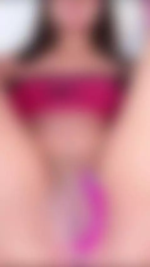 I'm live on cam right now! join me😈💦 by dulcegreem