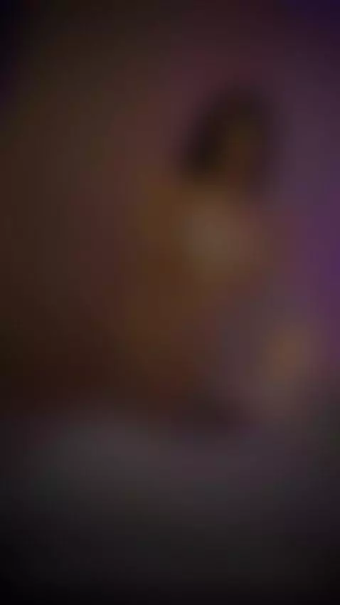 Hello everyone, this passionate girl wants to have some fun.... by hannaa-thompson1