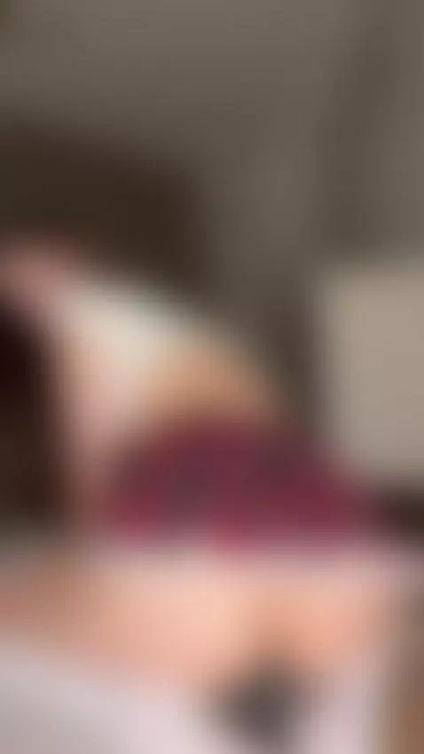 sat down on a big thick cock 😍🤤 by lanacherry