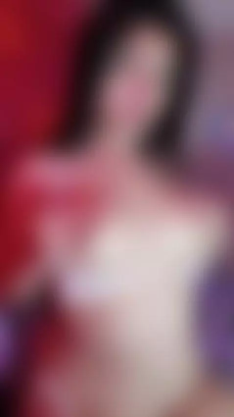 Look at my delicious tits 🥵👅💦🍓 by laurenelove