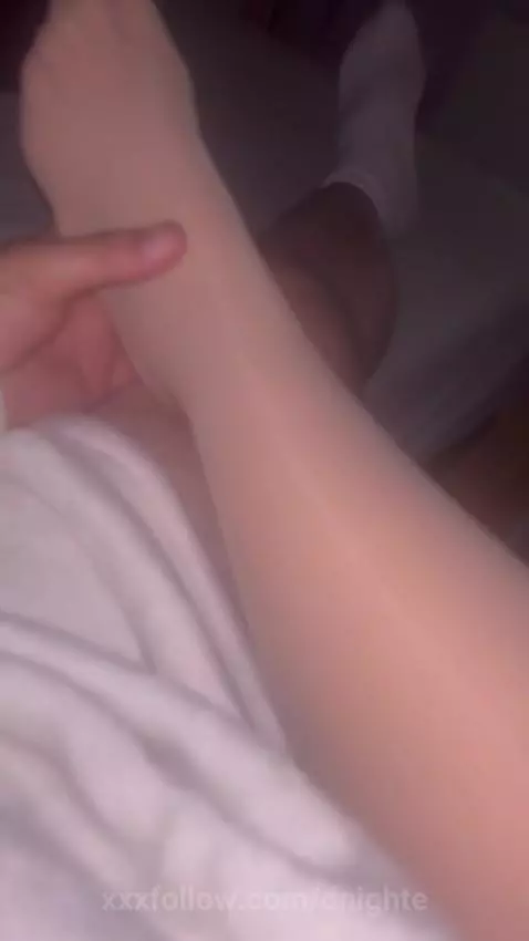 stocking s on mood by dnighte