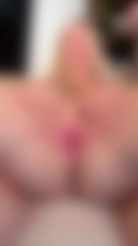 Legs apart, secret revealed 💦 by realstellacardo