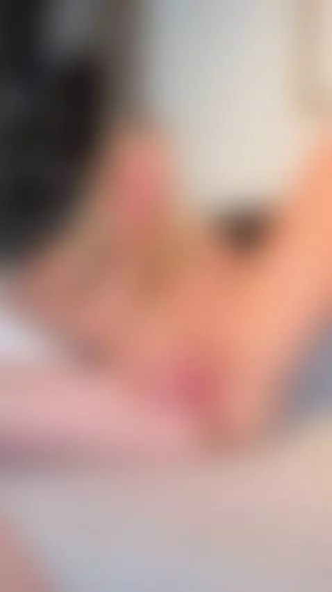 Open wide pussy 🤤 by realstellacardo