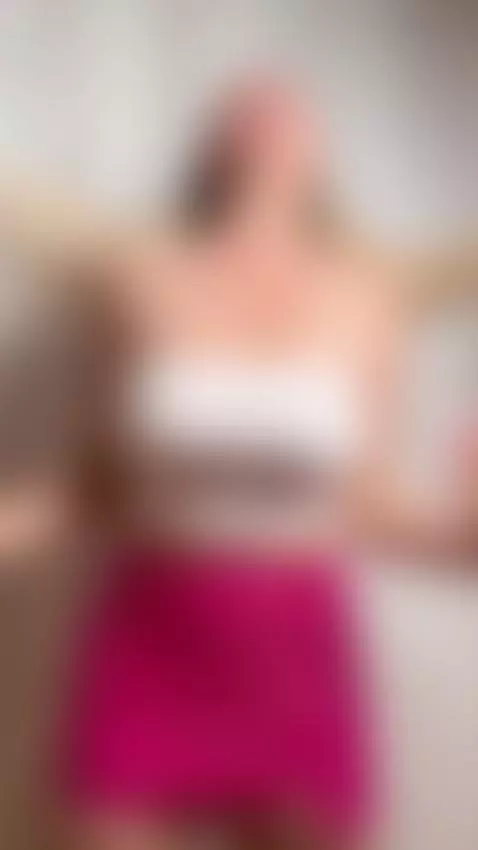 Bouncing out 😈 by realstellacardo