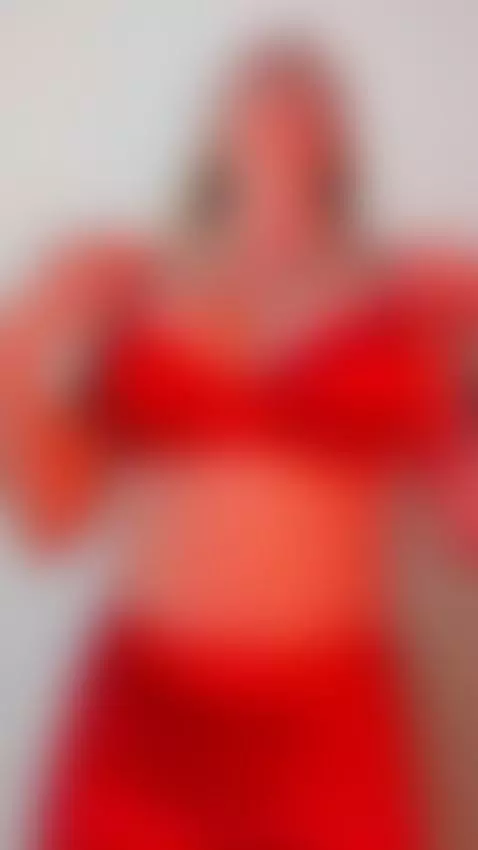 Boobs on the loose 🍒 by realstellacardo