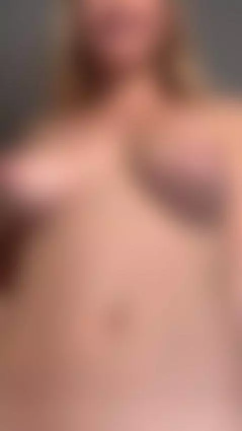 Attention guaranteed 🤤 by realstellacardo