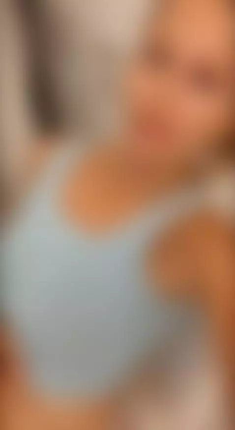 Peek-a-boob 😈 by realstellacardo