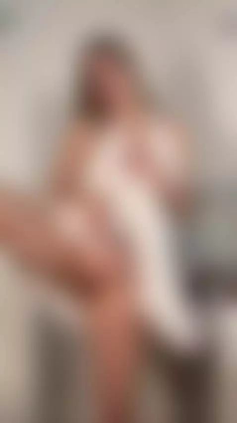 Bold and playful 😈 by realstellacardo