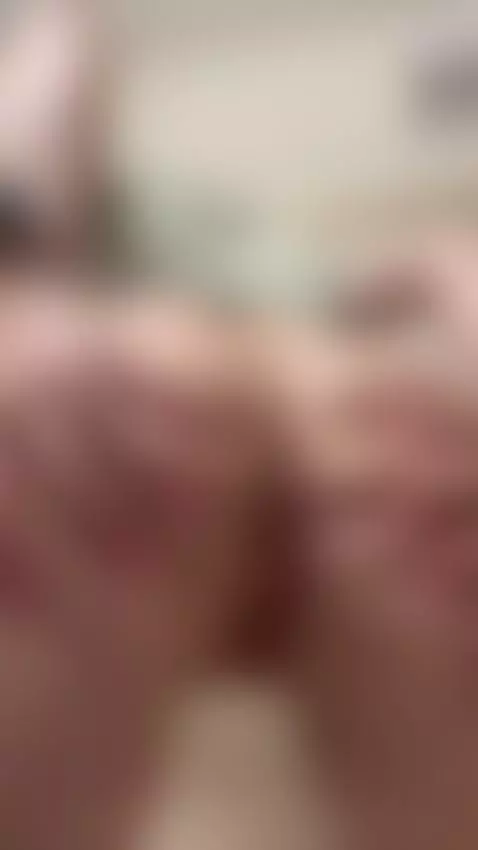 My favorite view too 😈 by realstellacardo