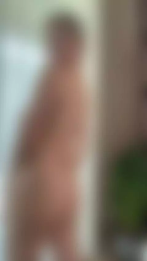 Should I step back or tease you a little longer? 😼 by realstellacardo