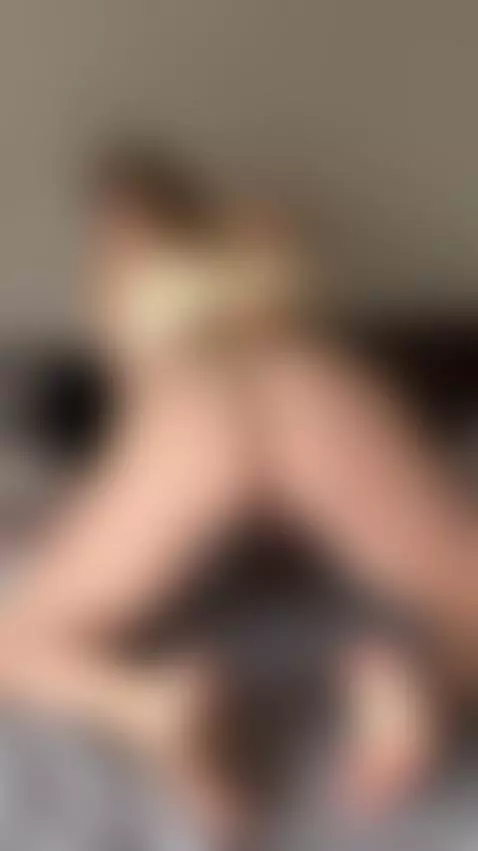 Soft feet forward, sweet ass teasing back, can you handle th... by realstellacardo