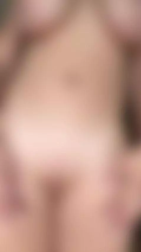 Did you expect to see me like this? ✨ by realstellacardo