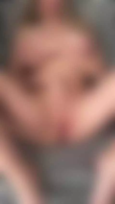 Should I tease you a bit more? 👀 by realstellacardo